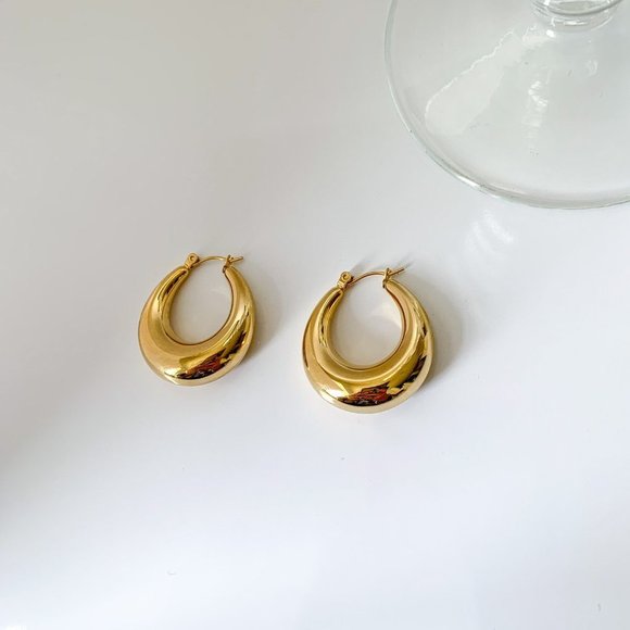 Chunky Gold Hoop Earrings, Thick Gold Hoop Earrings, Bold Gold Hoop Earrings - Picture 5 of 5